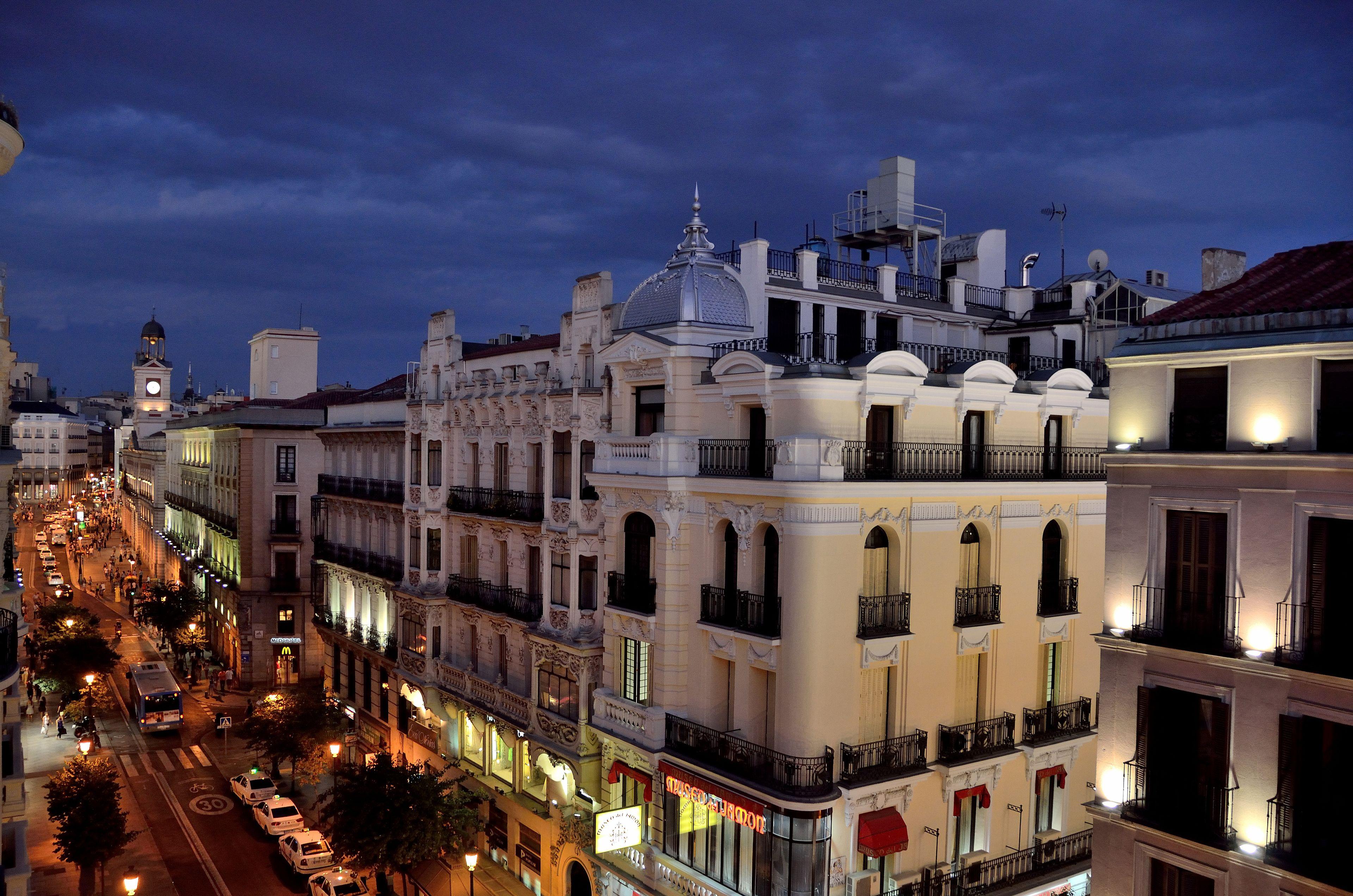 Hostal Patria Madrid — Foto 1